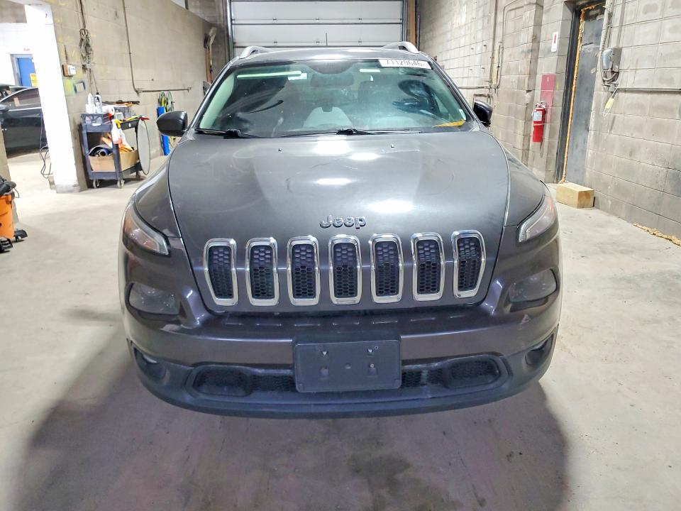 Foto 5 de la subasta – 2016 JEEP CHEROKEE con VIN 1C4PJLCB0GW127476