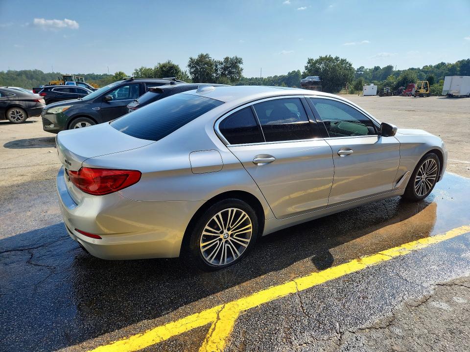 Photo 3 from auction – 2019 BMW 530 with VIN WBAJA5C56KBX86641
