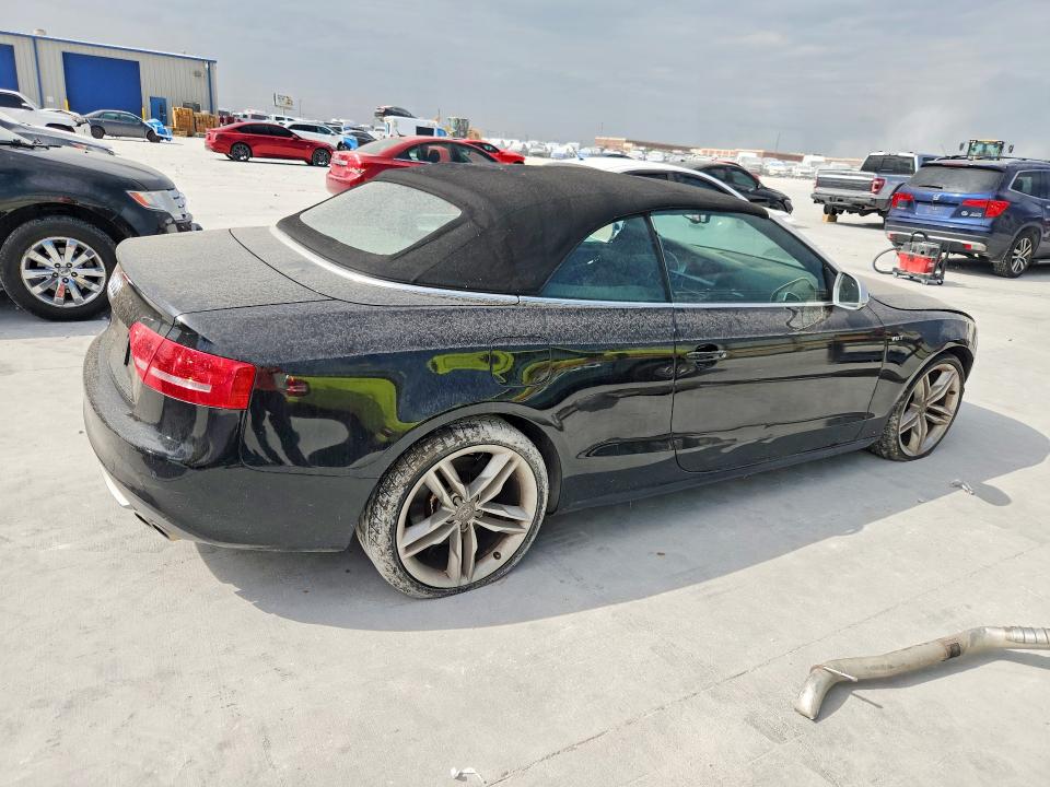 Photo 3 from auction – 2011 AUDI S5 with VIN WAUVGAFH5BN003385