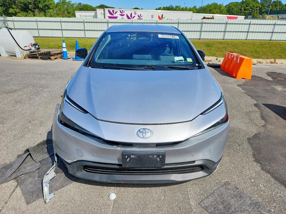 Photo 5 from auction – 2024 TOYOTA PRIUS with VIN JTDACAAU4R3019178