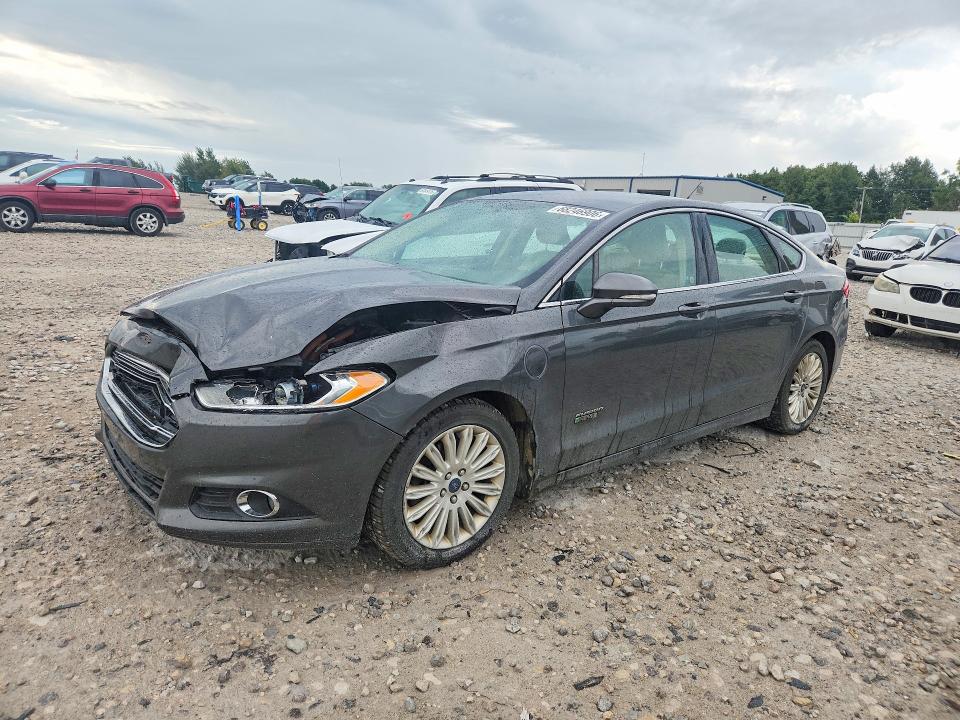 Снимка 1 от търг – 2016 FORD FUSION с VIN 3FA6P0PU4GR336040