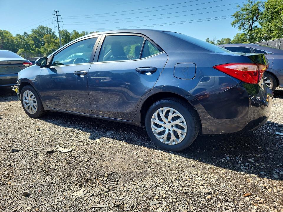 Photo 2 from auction – 2017 TOYOTA COROLLA with VIN 2T1BURHE0HC922075