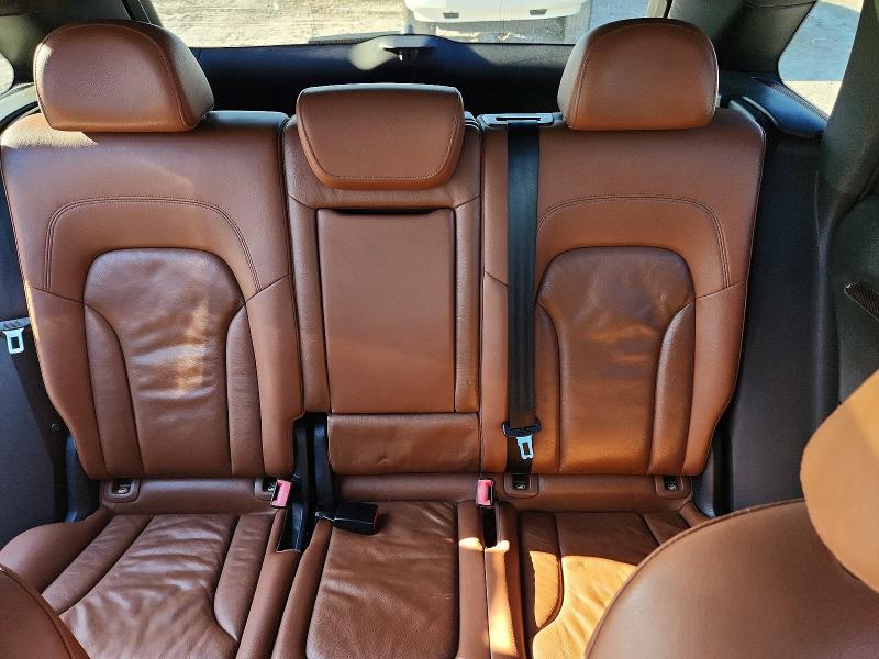 Photo 10 from auction – 2012 AUDI Q5 with VIN WA1DKAFP4CA077405