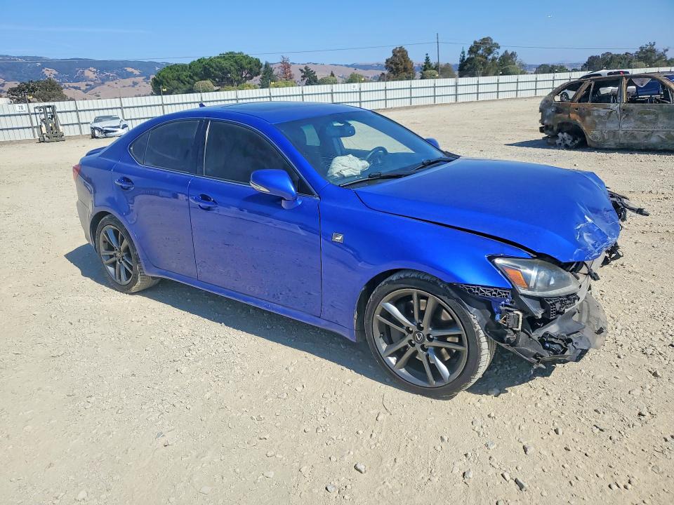 Photo 4 from auction – 2011 LEXUS IS with VIN JTHBE5C24B5027937