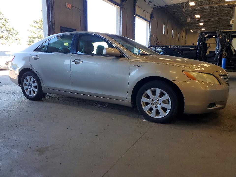 Photo 4 from auction – 2009 TOYOTA CAMRY with VIN 4T1BB46K69U063995