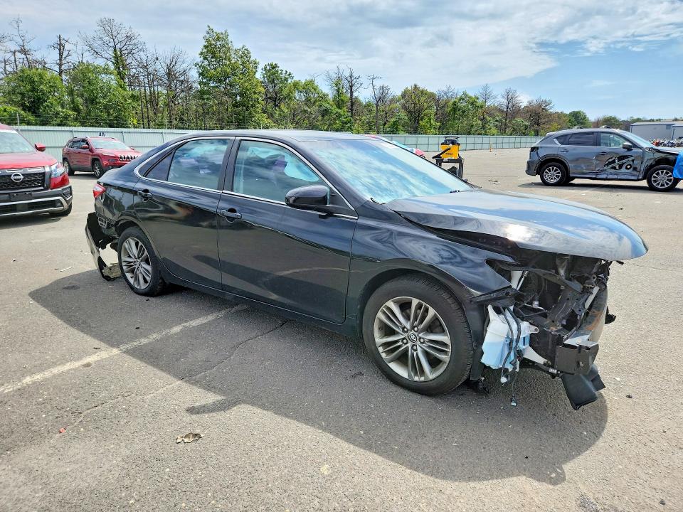 Снимка 4 от търг – 2016 TOYOTA CAMRY с VIN 4T1BF1FK2GU152396