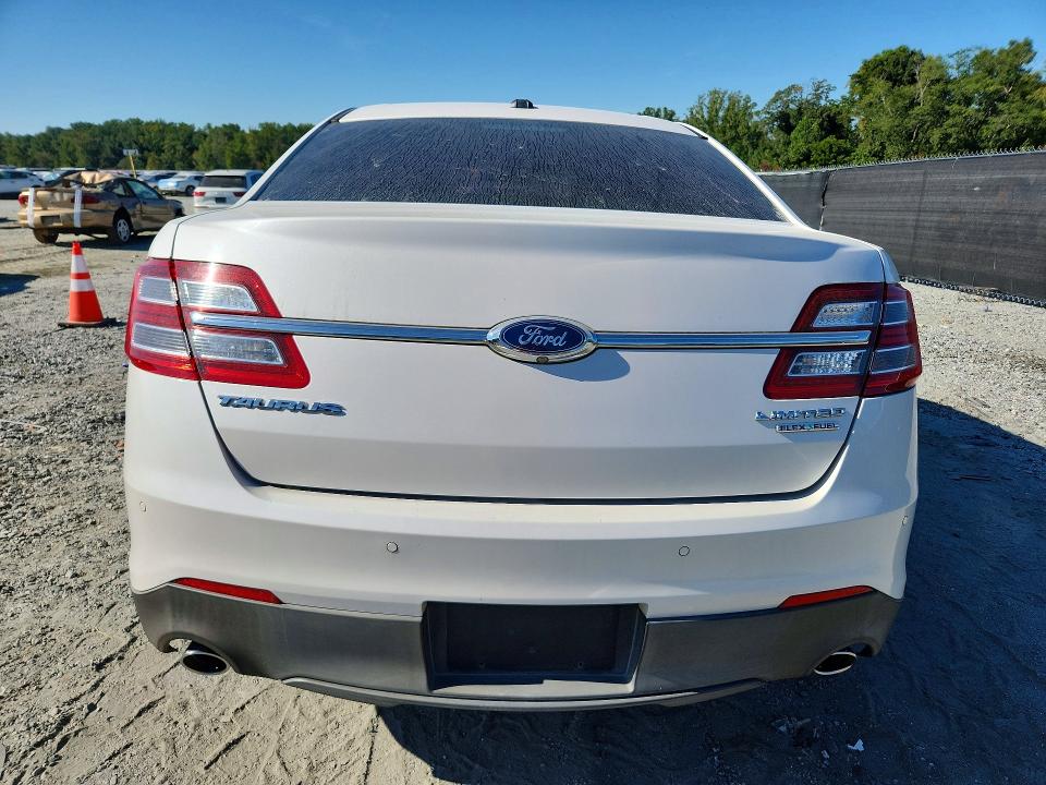 Photo 6 from auction – 2014 FORD TAURUS with VIN 1FAHP2F85EG129833