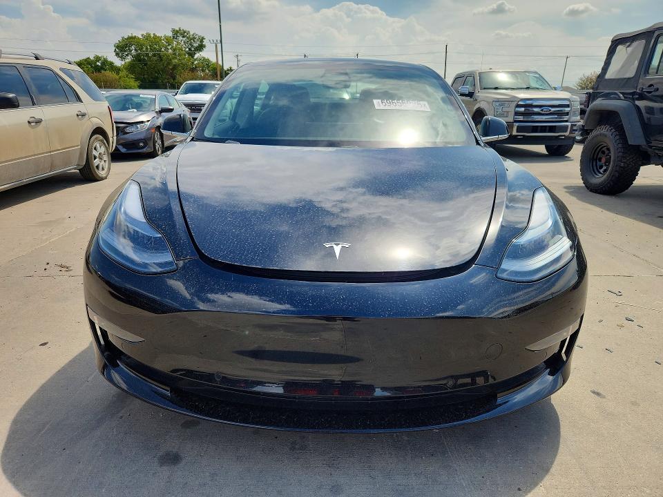 صورة رقم 5 من المزاد - 2019 TESLA MODEL 3 مع VIN 5YJ3E1EB4KF388966