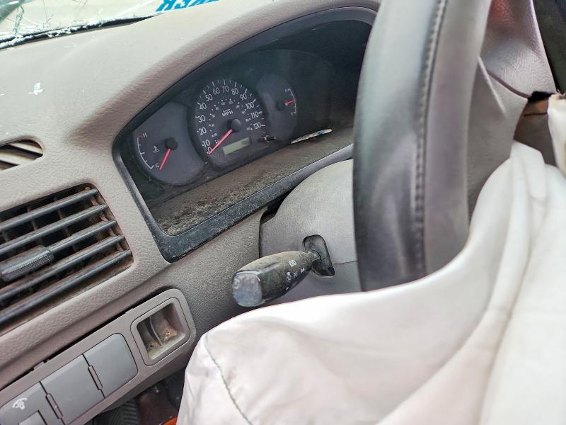 Photo 9 from auction – 2005 KIA RIO with VIN KNADC125956373711
