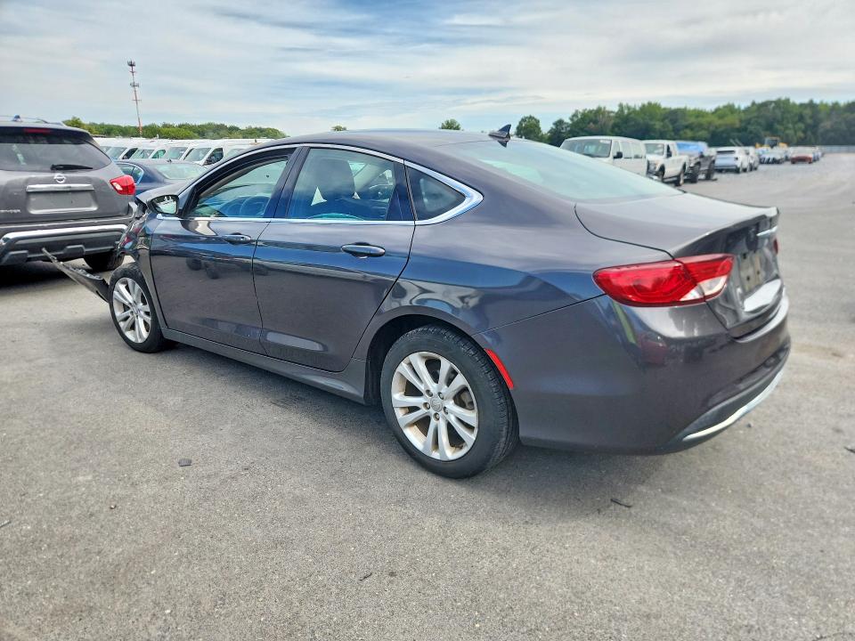 Foto 2 de la subasta – 2016 CHRYSLER 200 con VIN 1C3CCCAB5GN117371