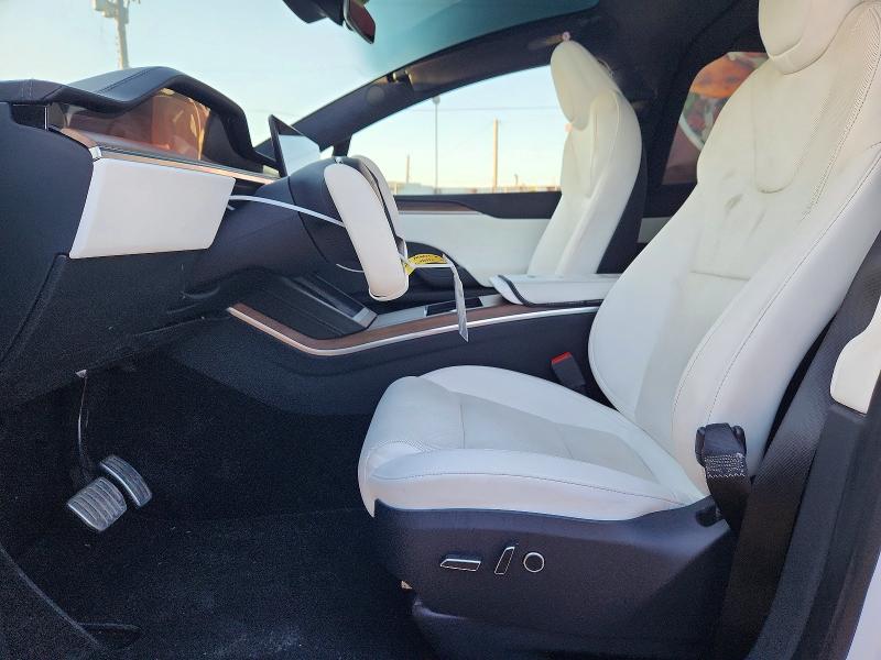 Photo 7 from auction – 2022 TESLA MODEL X with VIN 7SAXCAE56NF362491