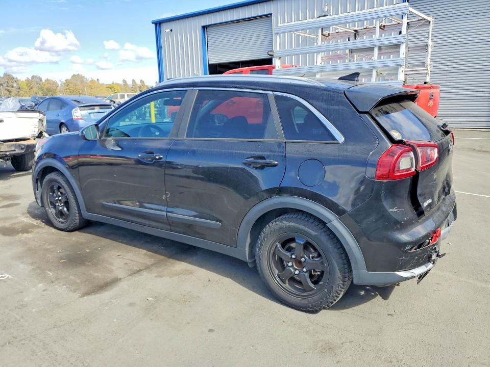 Photo 2 from auction – 2019 KIA NIRO with VIN KNDCB3LC4K5341180