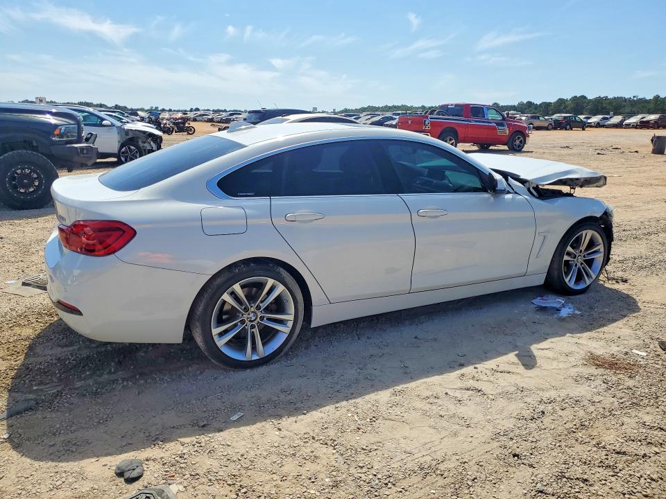 Photo 3 from auction – 2018 BMW 430I with VIN WBA4J1C54JBG77814