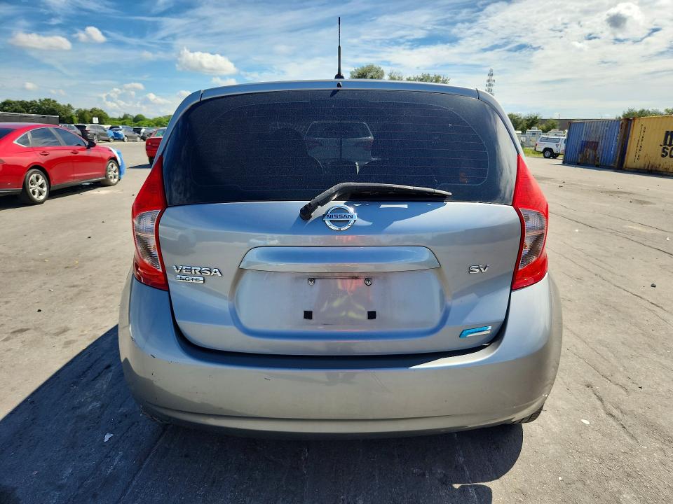 Снимка 6 от търг – 2015 NISSAN VERSA NOTE с VIN 3N1CE2CPXFL395550