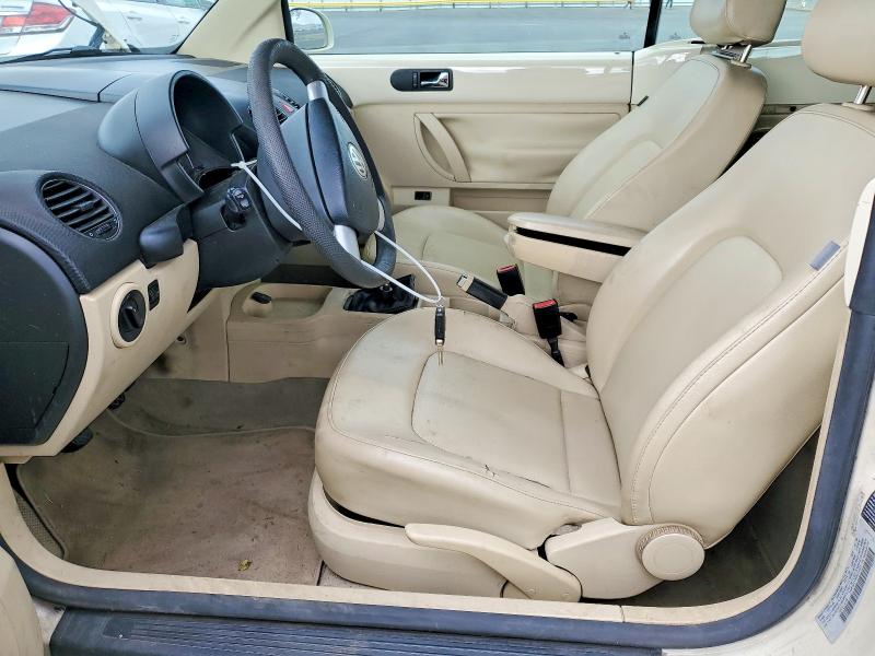 Photo 7 from auction – 2006 VOLKSWAGEN NEW BEETLE with VIN 3VWPG31Y36M314826