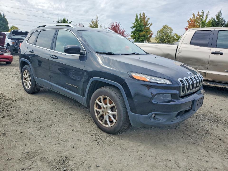 Photo 4 from auction – 2015 JEEP CHEROKEE with VIN 1C4PJMCB4FW674089