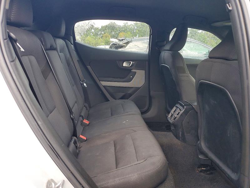Photo 10 from auction – 2023 POLESTAR 2 with VIN YSMEG3KA5PL157612