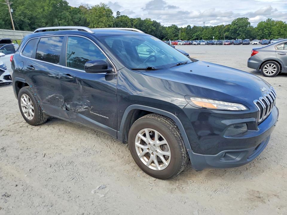 Снимка 4 от търг – 2016 JEEP CHEROKEE с VIN 1C4PJMCS3GW360015