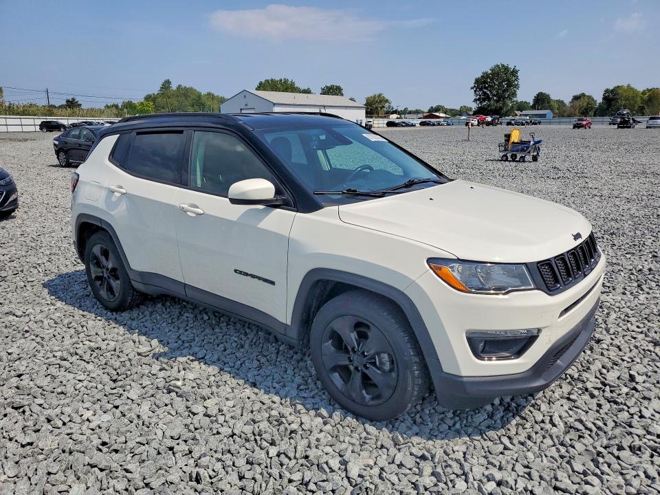 Photo 4 from auction – 2018 JEEP COMPASS with VIN 3C4NJCBB4JT487906