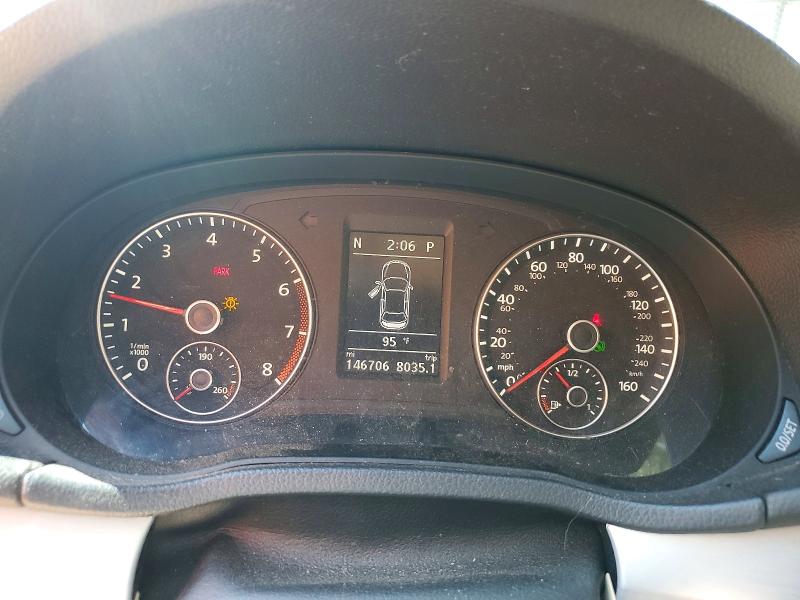 Снимка 9 от търг – 2013 VOLKSWAGEN PASSAT с VIN 1VWBP7A3XDC075991