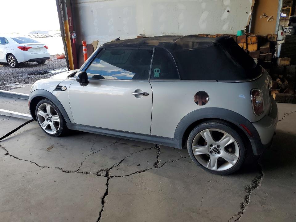 Photo 2 from auction – 2011 MINI COOPER with VIN WMWZN3C5XBTZ89277