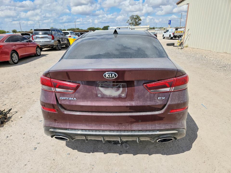 Foto 6 de la subasta – 2019 KIA OPTIMA con VIN 5XXGU4L14KG309289