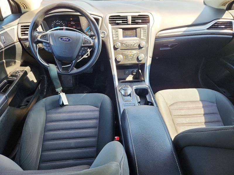Photo 8 from auction – 2017 FORD FUSION with VIN 3FA6P0HD1HR117195