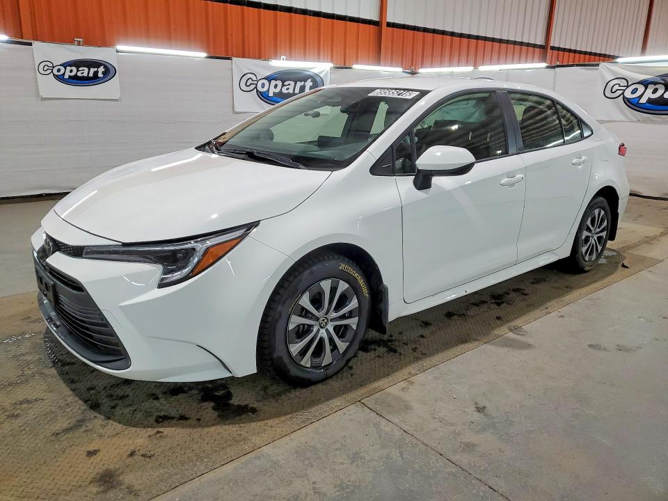 TOYOTA COROLLA 2026 with VIN JTDBCMFE9T3121381 - Photo from auction