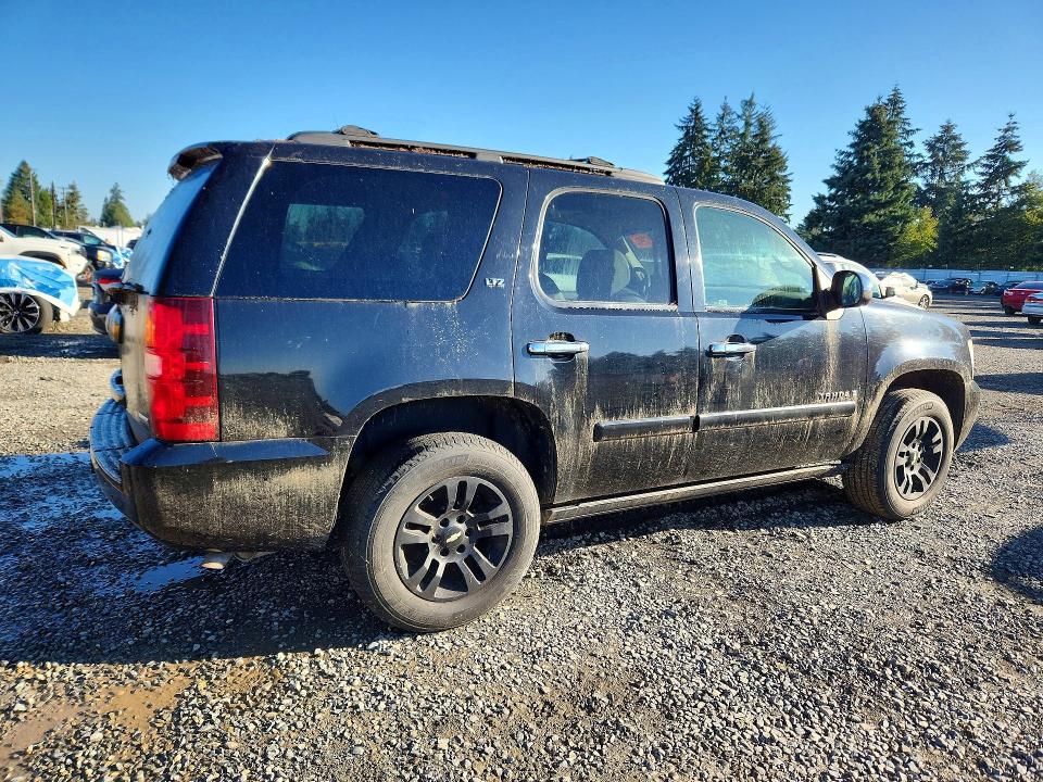 Photo 3 from auction – 2008 CHEVROLET TAHOE with VIN 1GNFK13018R255292