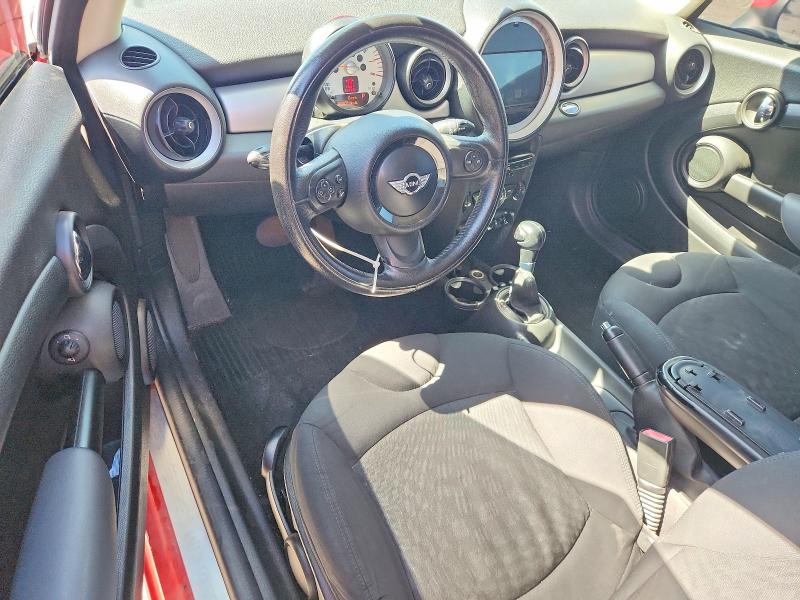 Photo 8 from auction – 2011 MINI COOPER with VIN WMWSU3C53BT091186