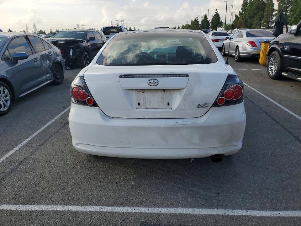 Photo 6 from auction – 2009 SCION TC with VIN JTKDE167290295718