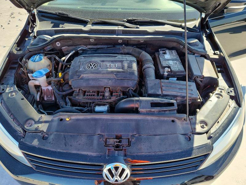 Photo 11 from auction – 2014 VOLKSWAGEN JETTA with VIN 3VWD07AJ8EM411438