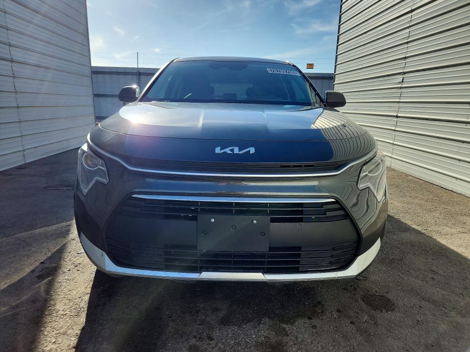 Foto 5 de la subasta – 2026 KIA NIRO con VIN KNDCP3LE0T5331279