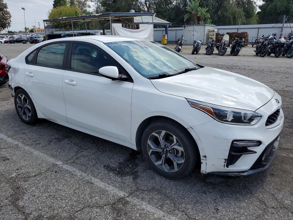 Фото 4 с аукциона – 2019 KIA FORTE с VIN 3KPF24AD8KE120460