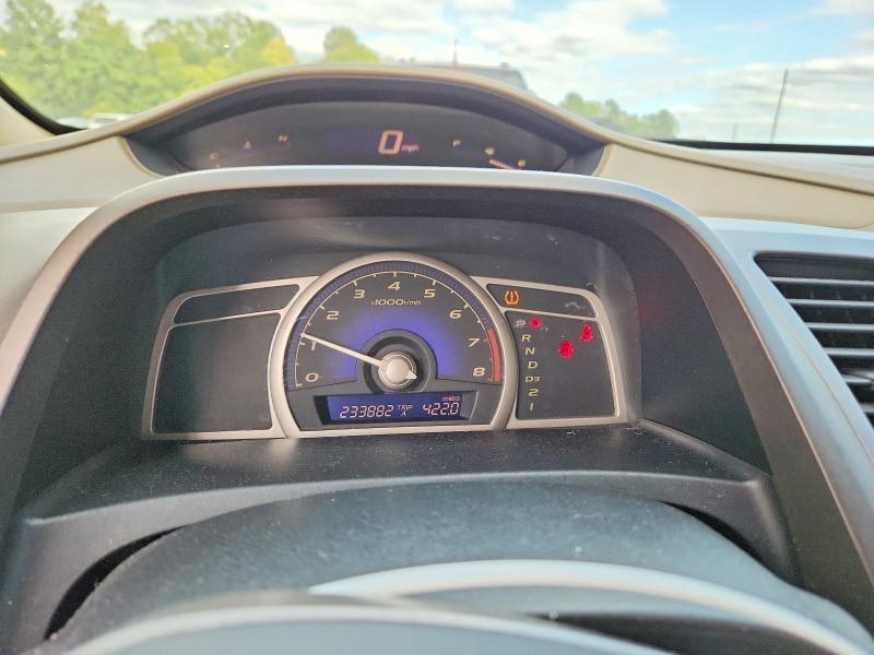 Снимка 9 от търг – 2008 HONDA CIVIC с VIN 1HGFA16818L056034