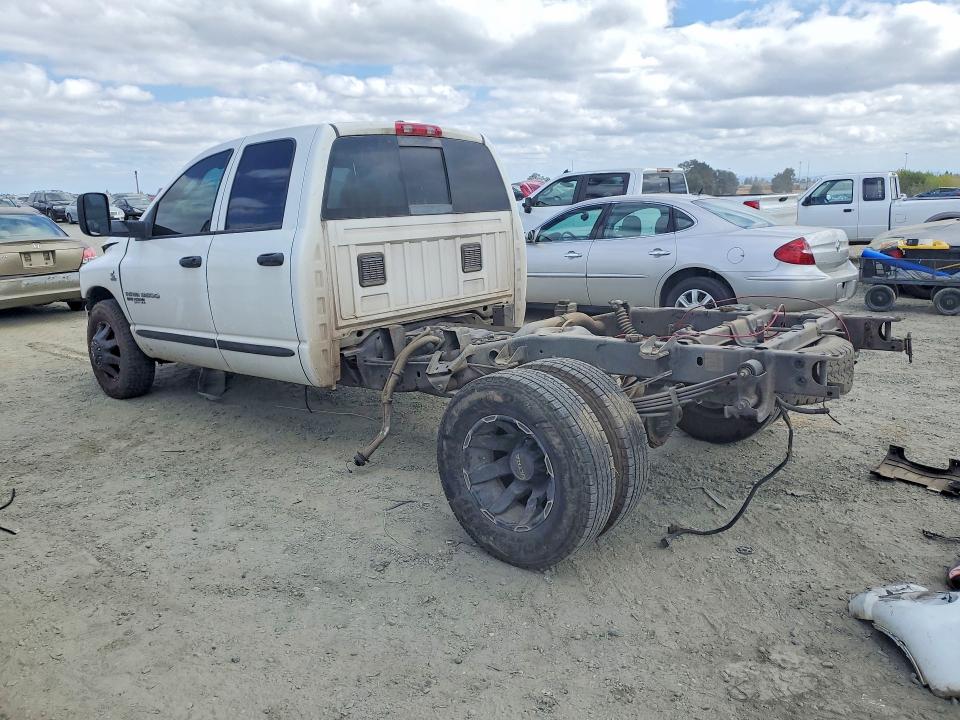 Foto 2 de la subasta – 2006 DODGE RAM 3500 con VIN 3D7ML48C56G139226