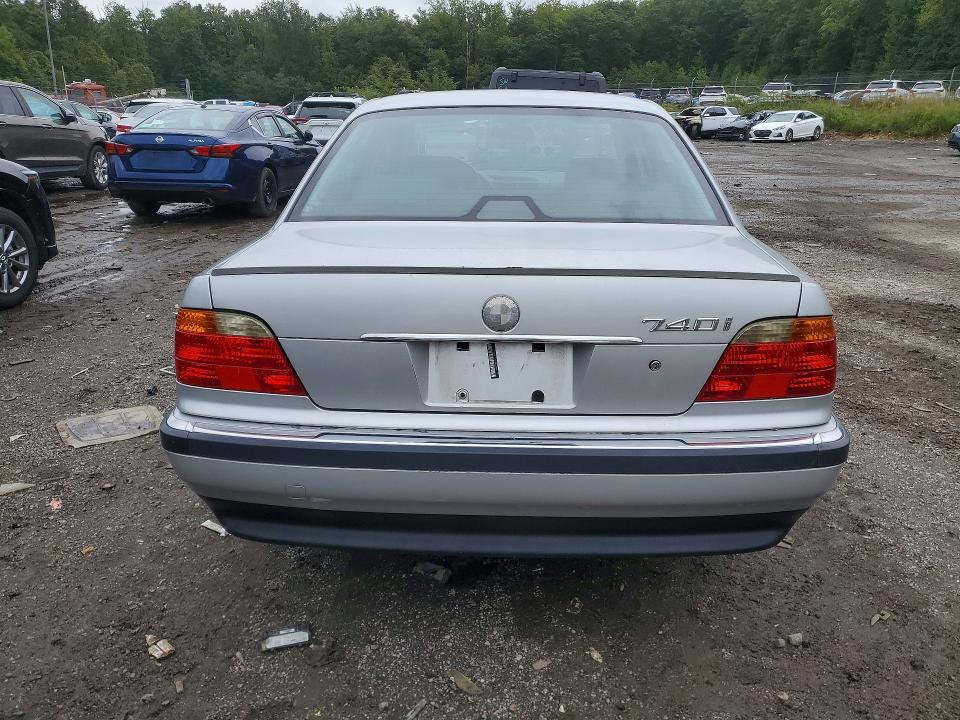 Фото 6 с аукциона – 2000 BMW 740 с VIN WBAGG8341YDN78858