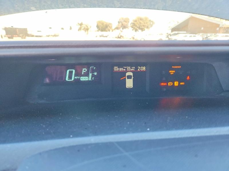 Photo 9 from auction – 2014 TOYOTA PRIUS C with VIN JTDKDTB30E1062800