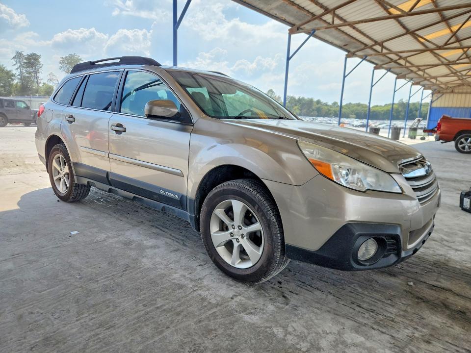 Photo 4 from auction – 2014 SUBARU OUTBACK with VIN 4S4BRCLCXE3303987