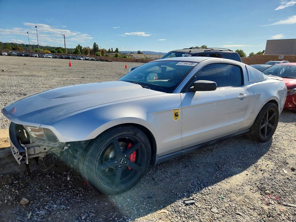 FORD MUSTANG 2012 with VIN 1ZVBP8AM4C5286914 - Photo from auction