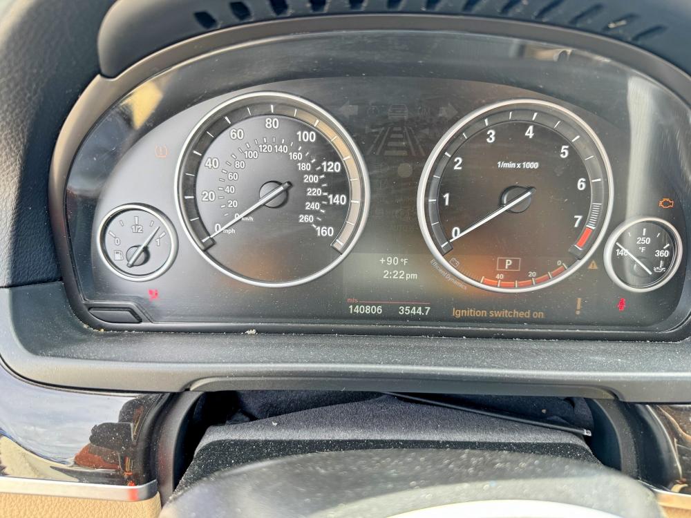 Photo 9 from auction – 2012 BMW 528 with VIN WBAXG5C5XCDX05767