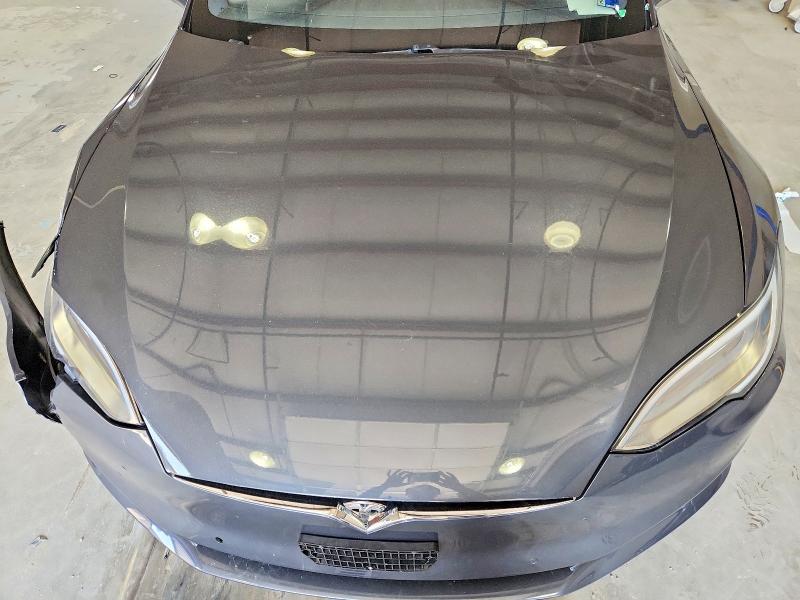 Снимка 11 от търг – 2018 TESLA MODEL S с VIN 5YJSA1E28JF247288