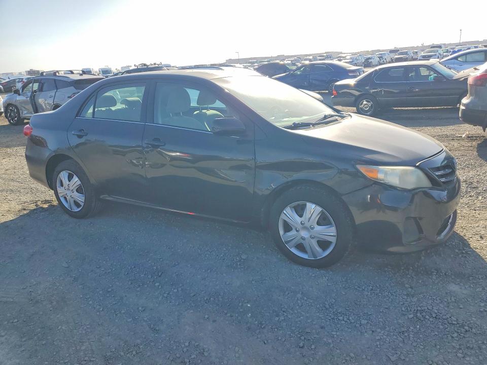 Photo 4 from auction – 2013 TOYOTA COROLLA with VIN 5YFBU4EE5DP110191