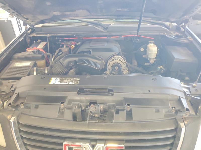 Photo 12 from auction – 2008 GMC YUKON with VIN 1GKFC13J28R115304