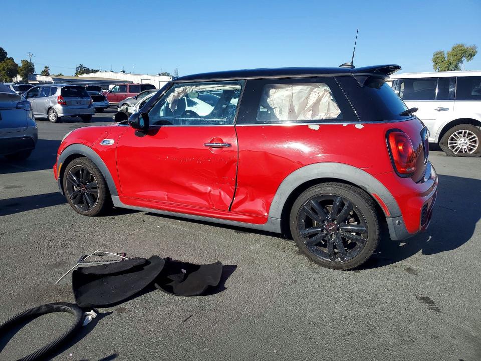 Zdjęcie 2 z aukcji – 2015 MINI COOPER z VIN WMWXP7C59F2A36972