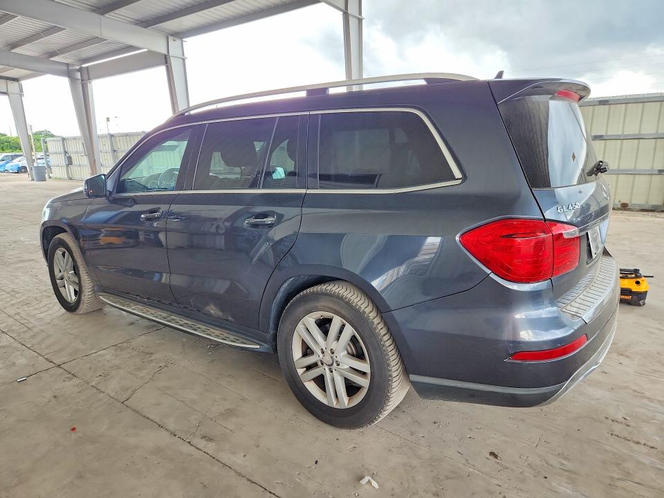 Photo 2 from auction – 2013 MERCEDES-BENZ GL with VIN 4JGDF7CE9DA147476