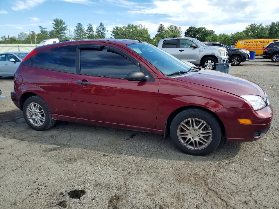 Photo 4 from auction – 2007 FORD FOCUS with VIN 1FAFP31N87W143342