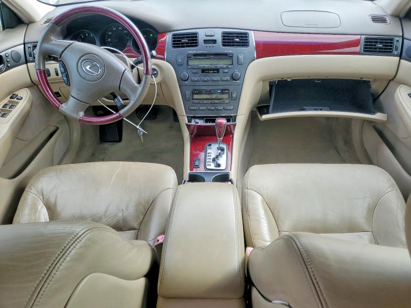 Foto 8 de la subasta – 2004 LEXUS ES con VIN JTHBA30GX40018286