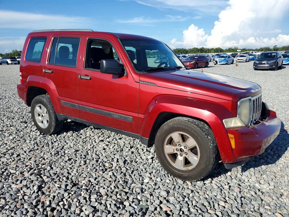 Photo 4 from auction – 2012 JEEP LIBERTY with VIN 1C4PJMAKXCW197313
