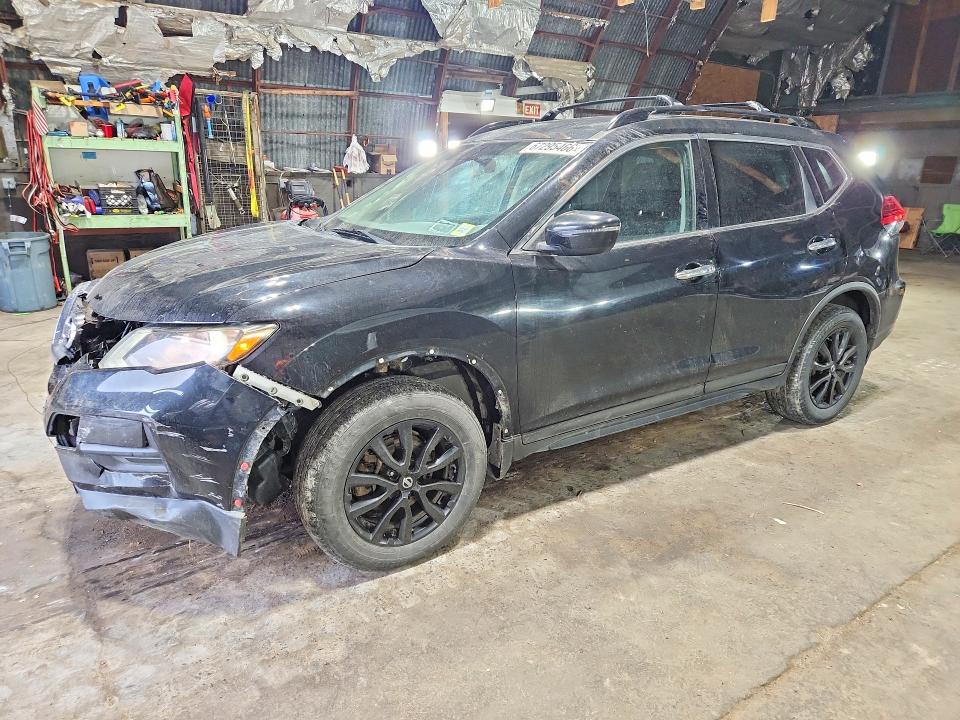 NISSAN ROGUE 2017 with VIN 5N1AT2MV2HC824097 - Photo from auction